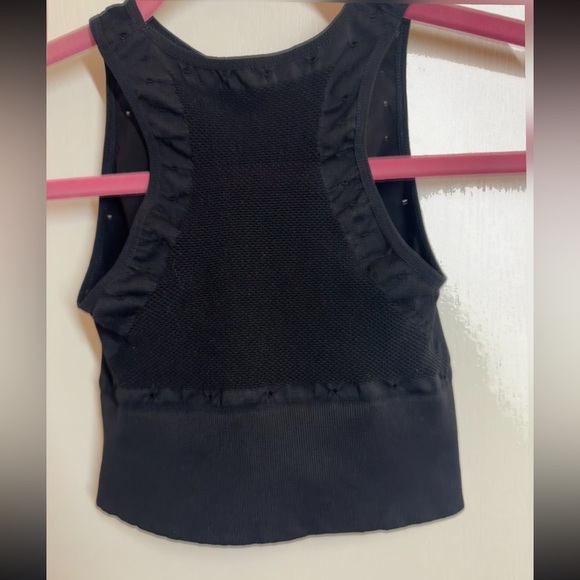 FREE PEOPLE BREATHABLE MESH SEAMLESS YOGA LIMBER CROP TOP BLACK SIZE XS/S - Picture 12 of 13